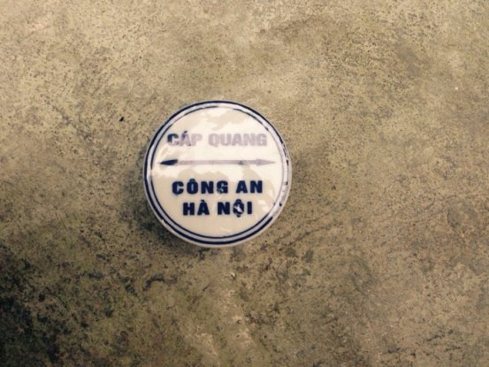 Mốc báo hiệu cáp quang công an